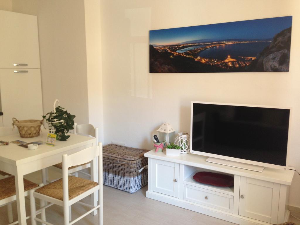 Car'Loft Beachside Cagliari Room photo